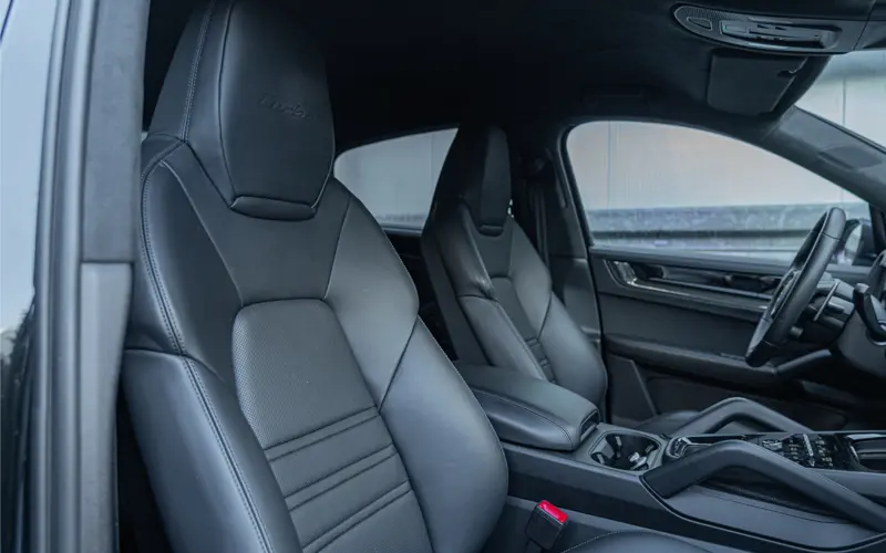 Porsche Cayenne Coupé 4.0 Turbo E-Hybrid GT - 137464