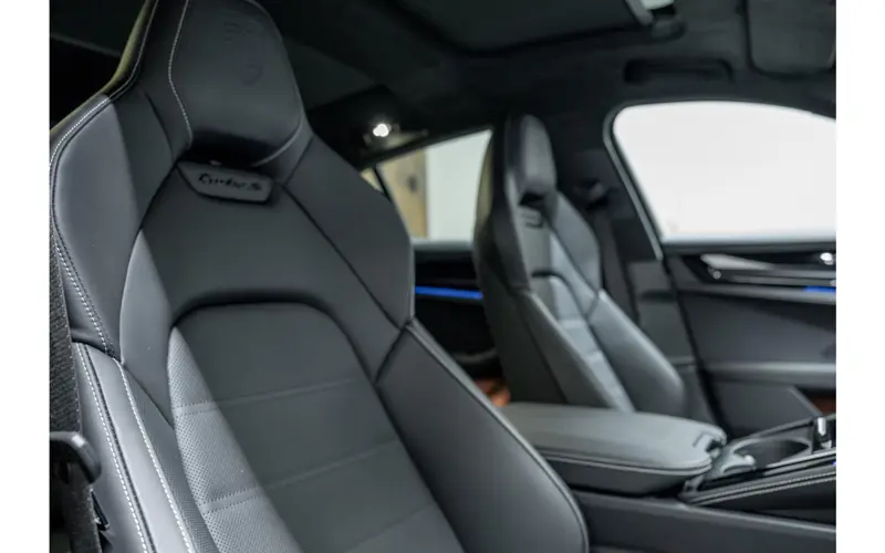 Porsche Panamera 4.0 Turbo S E-Hybrid - 142161