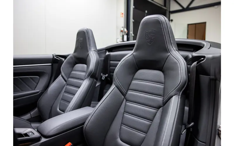 Porsche 911 Cabrio 3.6 T-Hybrid Carrera 4 GTS - 119634