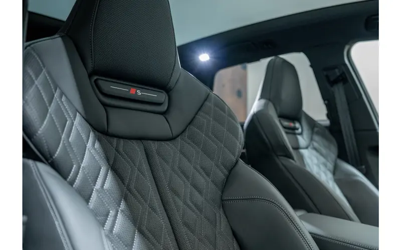 Audi A6 Avant 2.0 e-hybrid quattro S edition Competition - 131489