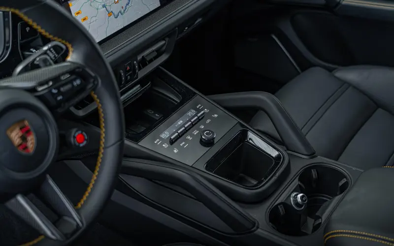 Porsche Cayenne Coupé 4.0 Turbo E-Hybrid GT - 150370