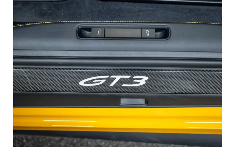 Porsche 911 4.0 GT3 - 142666