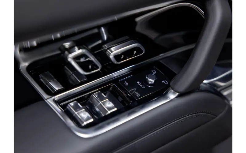 Land Rover Range Rover 3.0 P460e Autobiography PHEV - 116683