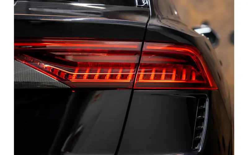 Audi Q8 4.0 TFSI RS Q8 quattro - 123248