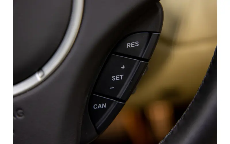 Aston Martin DB9 Volante 5.9 V12 Touchtronic - 123324