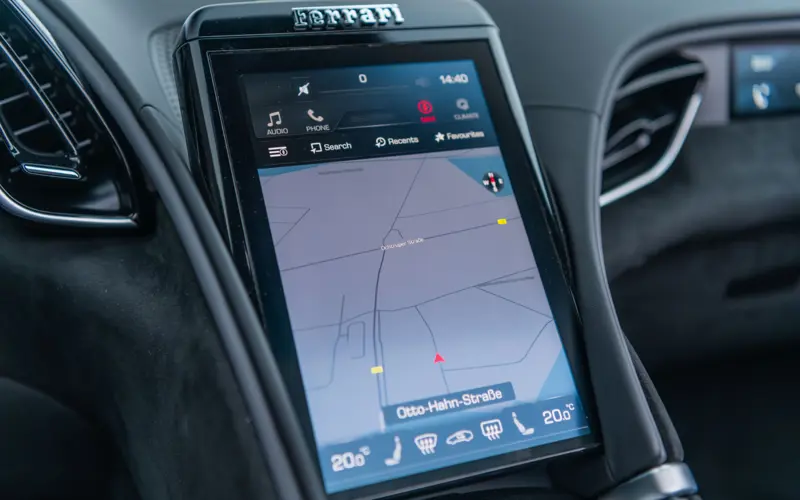 Ferrari Roma Spider 3.9 V8 - 128326