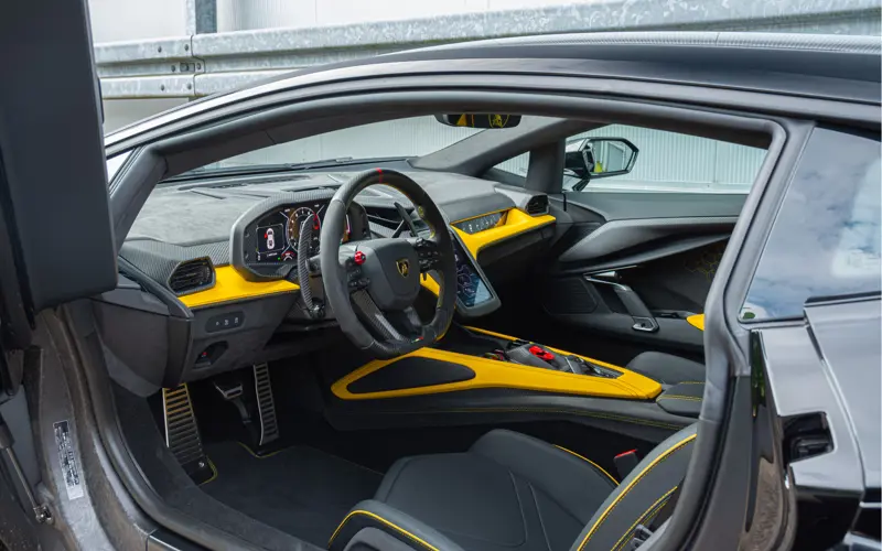 Lamborghini Revuelto 6.5 V12 HPEV - 113042