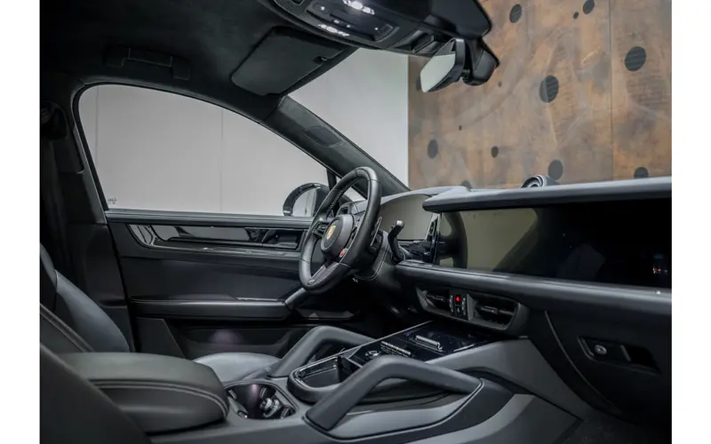 Porsche Cayenne Coupé 4.0 Turbo E-Hybrid GT - 131605