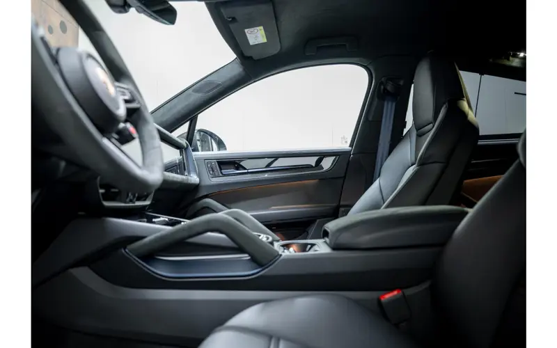 Porsche Cayenne Coupé 4.0 Turbo E-Hybrid GT - 147021