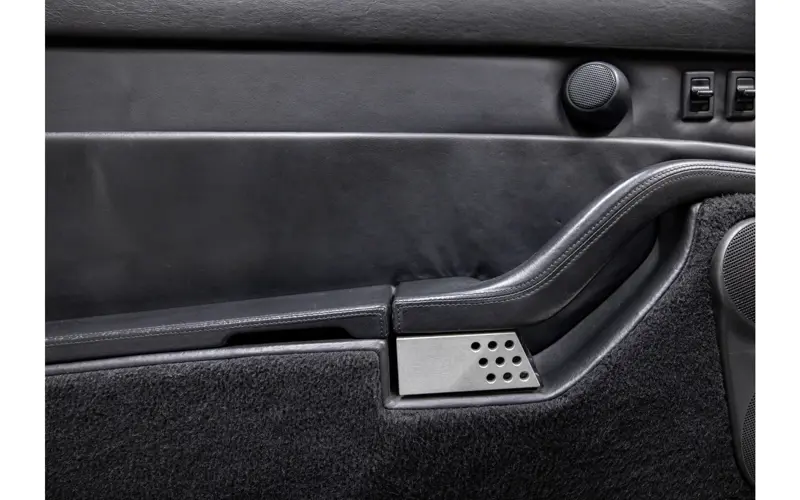 Porsche 911 (993) 3.6 Carrera 4S Coupé - 123374