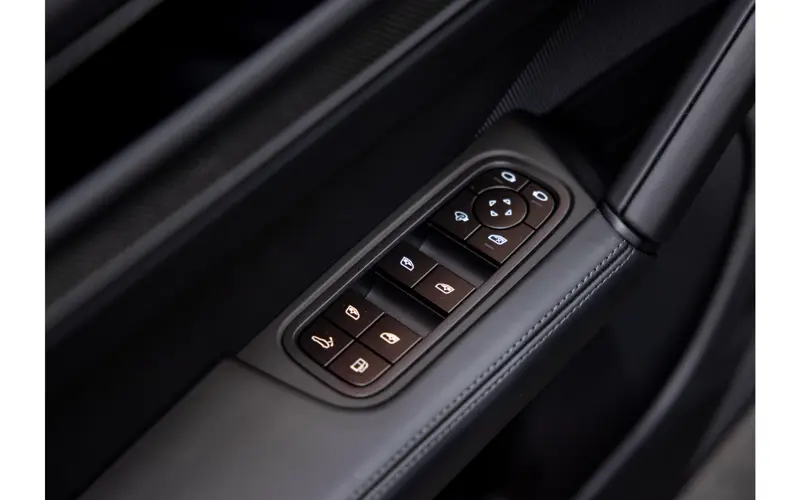 Porsche Cayenne Coupé 4.0 Turbo E-Hybrid GT - 116734
