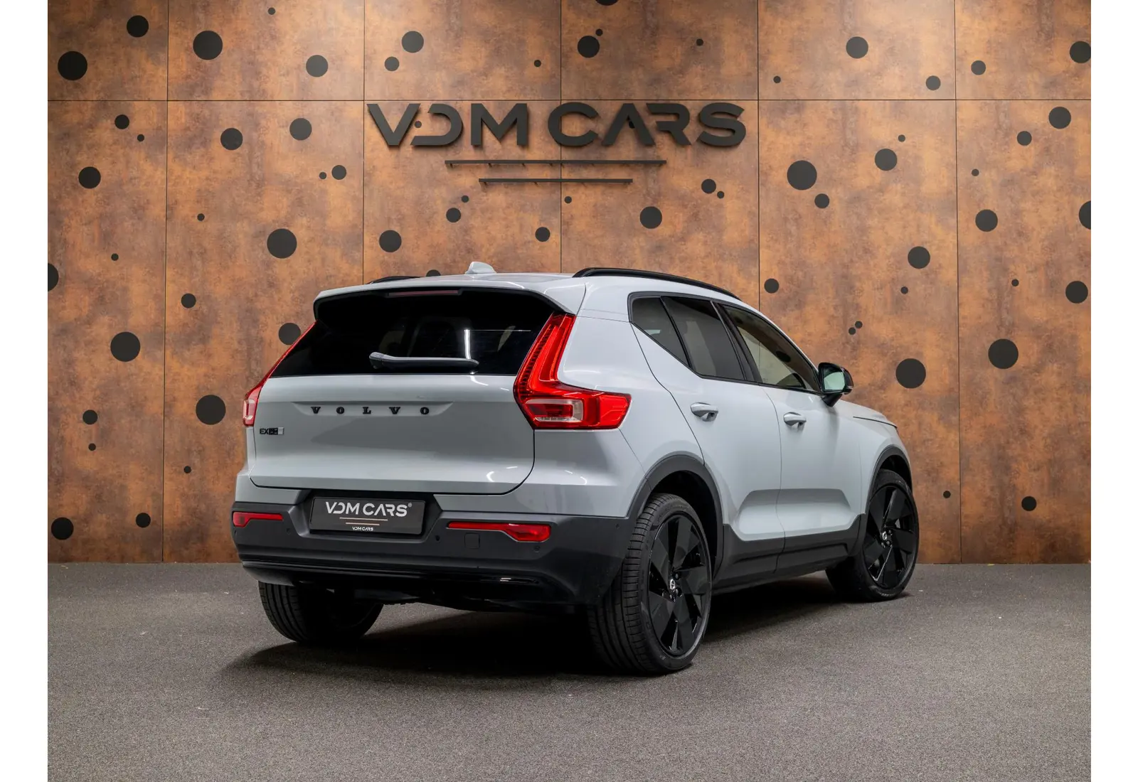 Volvo EX40 Single Motor Ext. Range Plus Bl. Ed. Europa 82 kWh - 175034