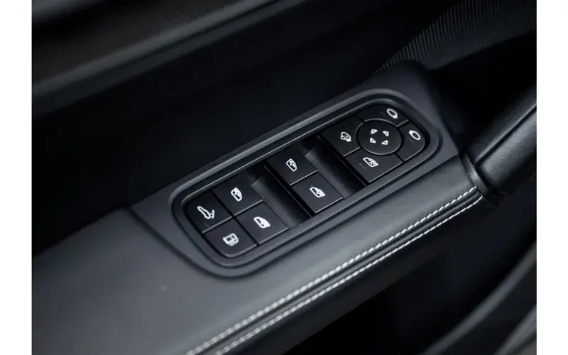 Porsche Cayenne Coupé 4.0 Turbo E-Hybrid GT - 131626