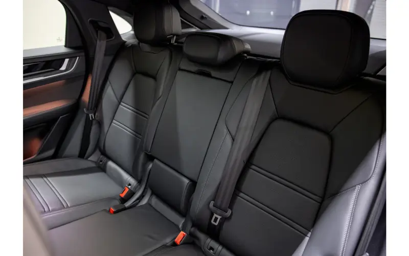Porsche Cayenne Coupé 3.0 E-Hybrid - 118144