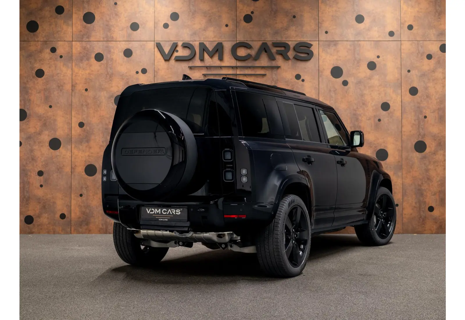 Land Rover Defender 110 2.0 P300e 110 X-Dynamic HSE - 140558