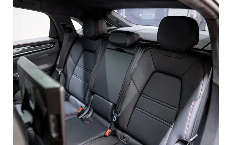 Porsche Cayenne Coupé 4.0 Turbo S E-Hybrid - 117451
