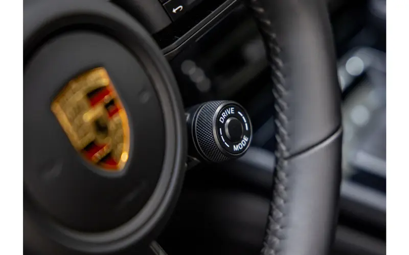 Porsche 911 4.0 GT3 Touring - 117497