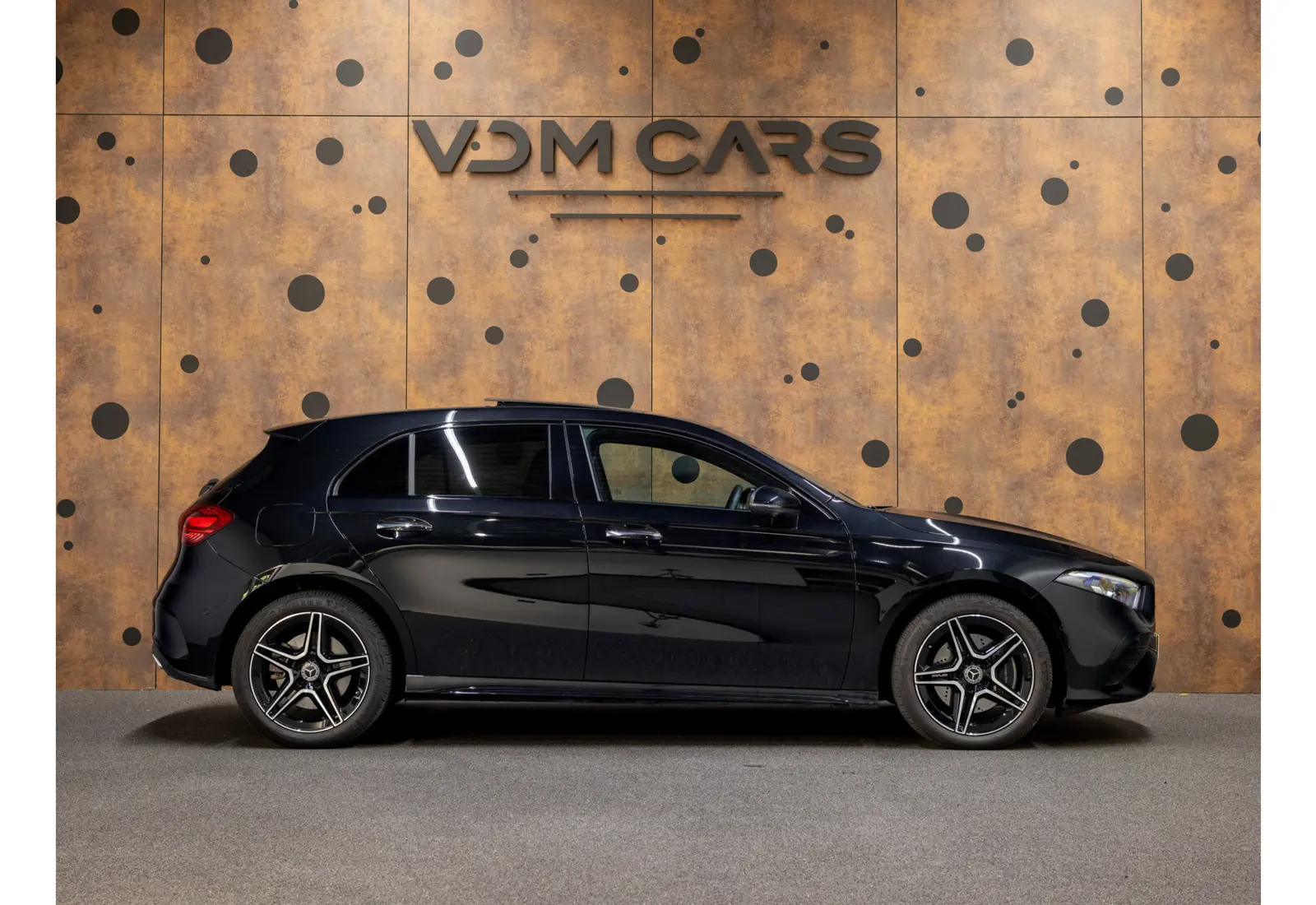 Mercedes-Benz A-Klasse 250 e AMG Line - 120704