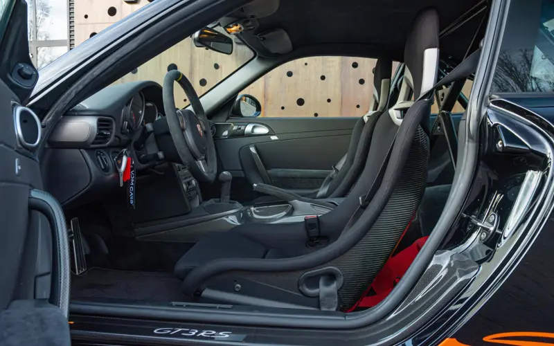 Porsche 911 3.6 GT3 RS - 141754