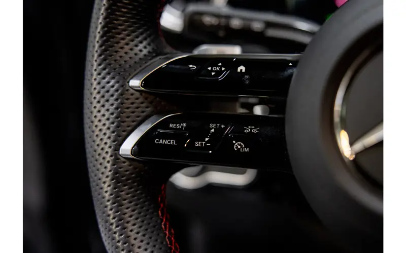 Mercedes-Benz A-Klasse 250 e AMG Line - 120719