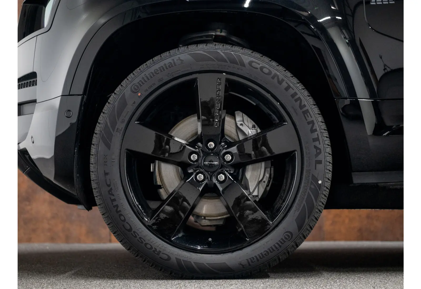 Land Rover Defender 110 2.0 P300e 110 X-Dynamic HSE - 138216