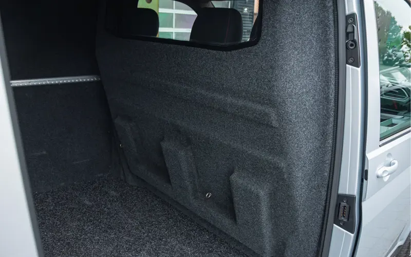 Volkswagen Transporter 2.0 TDI L2H1 28 - 109568