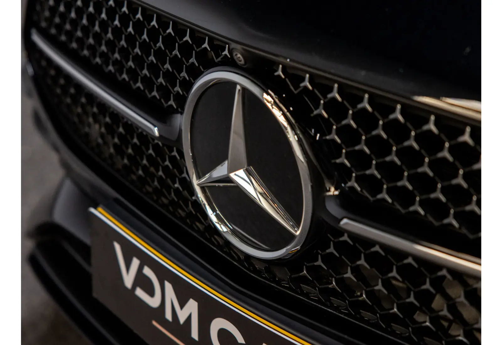 Mercedes-Benz A-Klasse 250 e AMG Line - 120707