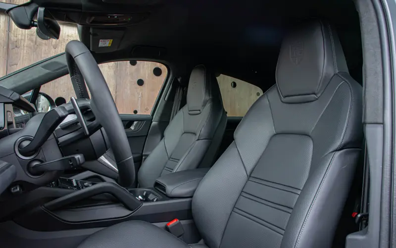 Porsche Cayenne Coupé 4.0 Turbo E-Hybrid GT - 114535