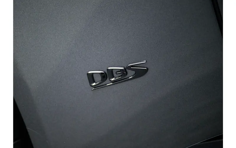 Aston Martin DBS Volante 5.2 V12 - 152012