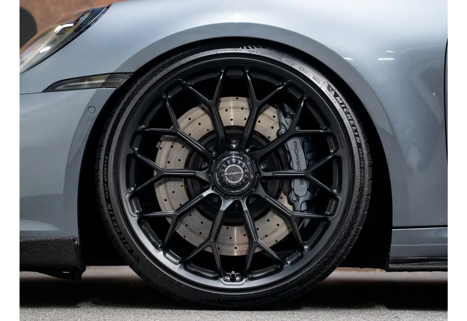 Porsche 911 Cabrio 3.6 T-Hybrid Carrera GTS - 125731