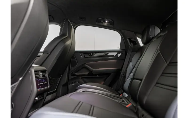 Porsche Cayenne Coupé 4.0 Turbo E-Hybrid GT - 132050