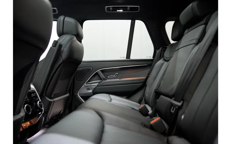 Land Rover Range Rover 3.0 P460e HSE PHEV - 120040