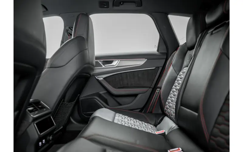 Audi A6 Avant RS 6 TFSI quattro - 170904