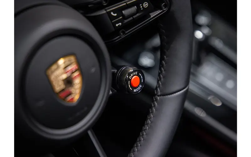 Porsche 911 Cabrio 3.6 T-Hybrid Carrera 4 GTS - 119651