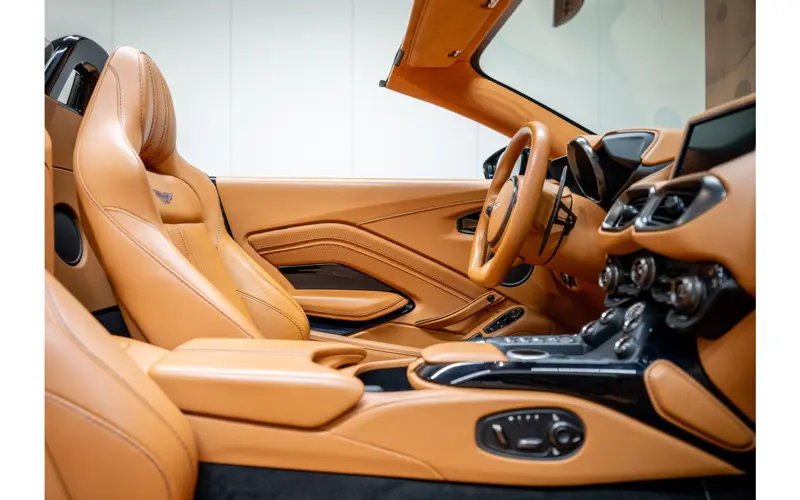 Aston Martin Vantage Roadster 4.0 V8 - 137850