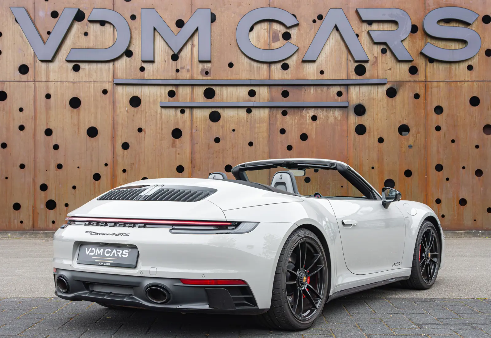 Porsche 911 Cabrio 3.0 Carrera 4 GTS - 84912
