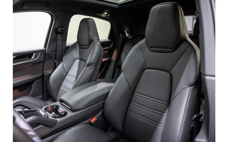 Porsche Cayenne Coupé 3.0 E-Hybrid - 118137