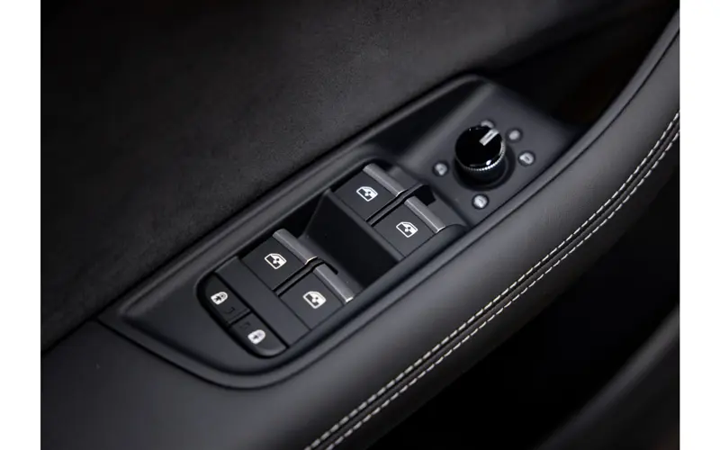 Audi Q8 60 TFSI e quattro Pro Line S Competition - 107429