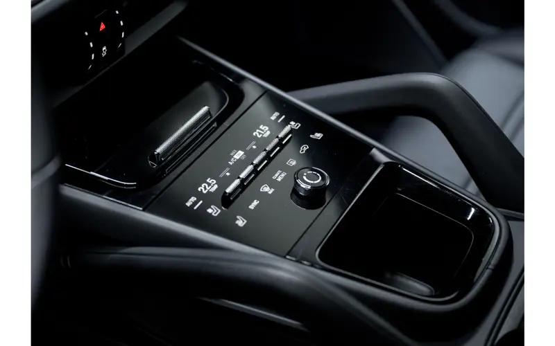 Porsche Cayenne Coupé 4.0 Turbo E-Hybrid GT - 131627