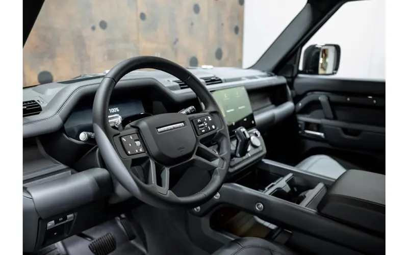 Land Rover Defender 110 110 2.0 P300e 110 X-Dynamic HSE - 153383
