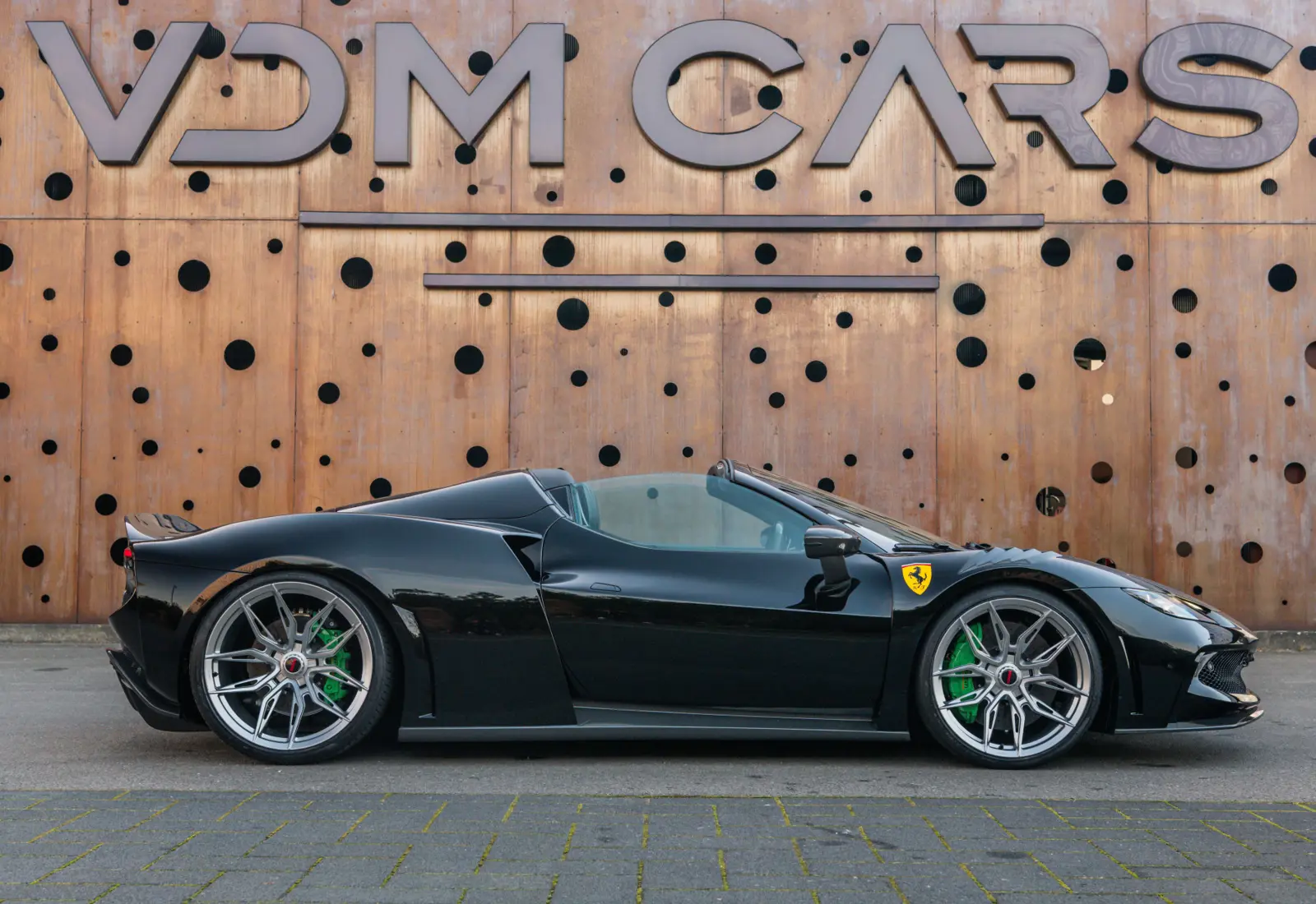 Ferrari 296 GTS 3.0 V6 N-LARGO - 132558