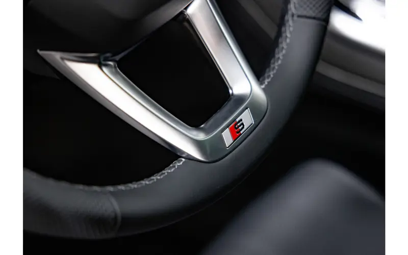 Audi Q8 60 TFSI e quattro Pro Line S Competition - 107409