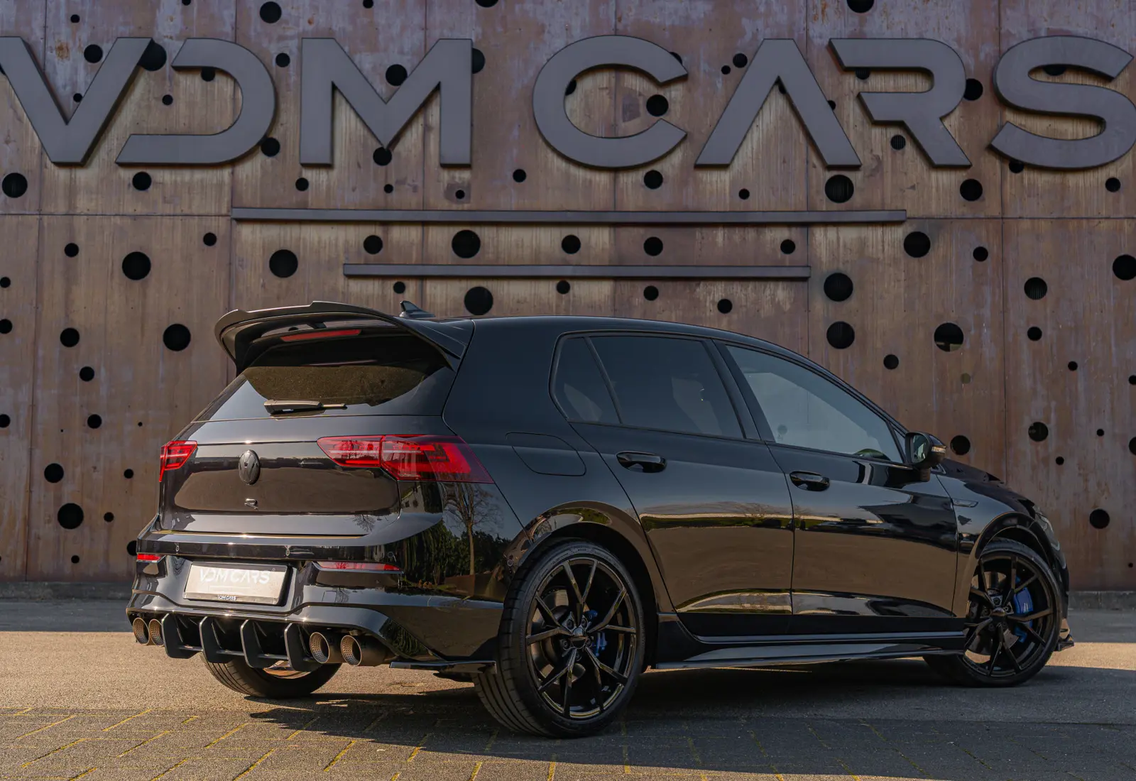 Volkswagen Golf 2.0 TSI R 4Motion - 133573