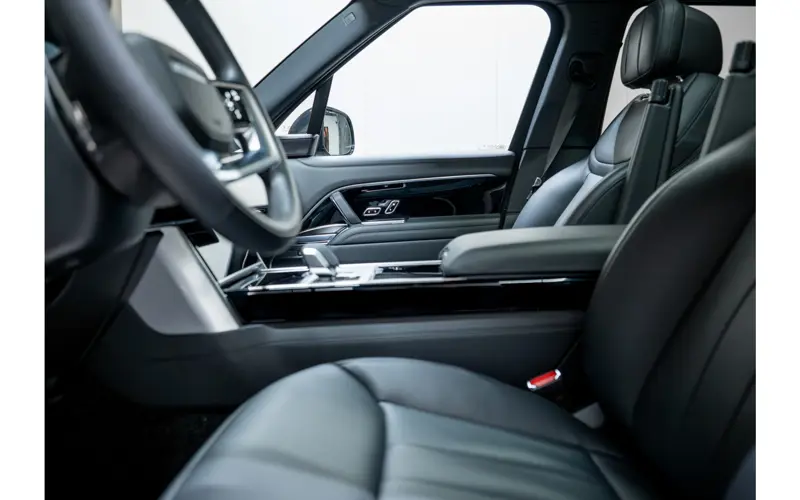 Land Rover Range Rover 3.0 P460e HSE PHEV - 124126