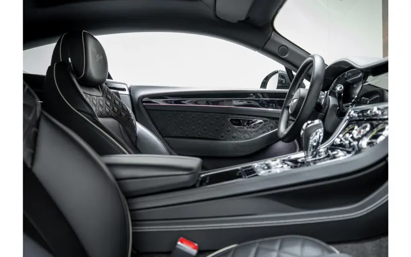 Bentley Continental GT 4.0 V8 - 130723