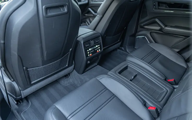 Porsche Cayenne Coupé 4.0 Turbo E-Hybrid GT - 137460