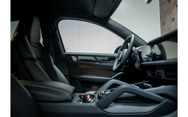 Porsche Cayenne Coupé 4.0 Turbo E-Hybrid GT - 173026