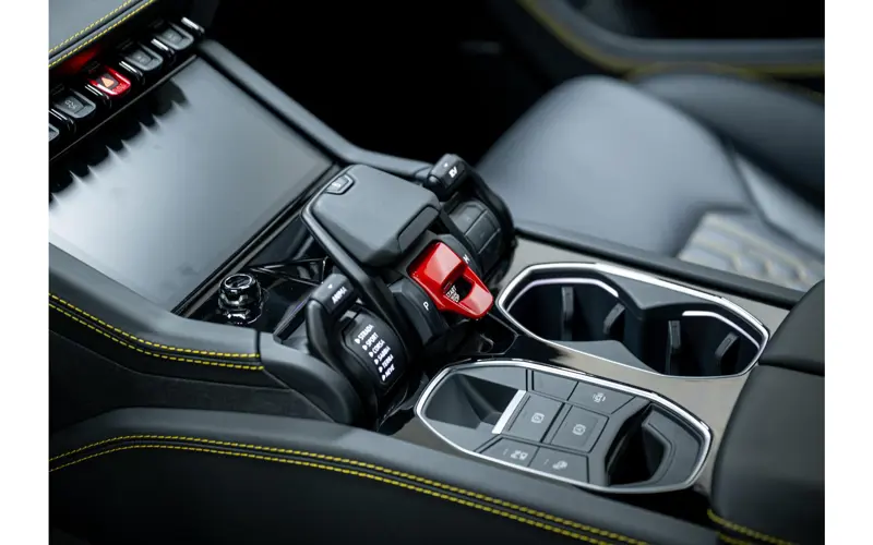 Lamborghini Urus 4.0 V8 Hybrid SE - 173718