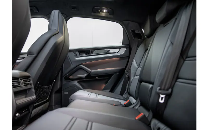 Porsche Cayenne Coupé 3.0 E-Hybrid - 118820