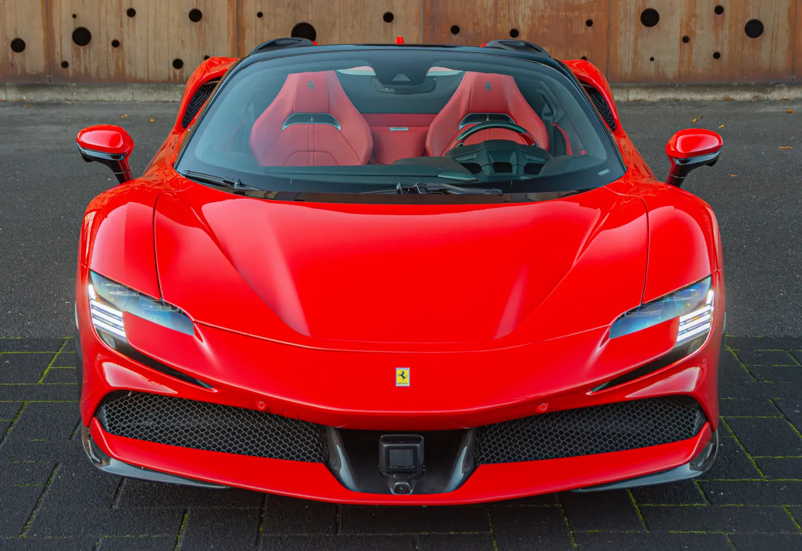 Ferrari SF90 Spider 4.0 V8 - 73834